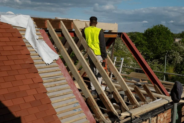 Réparation fuite toiture Verfeil 31590